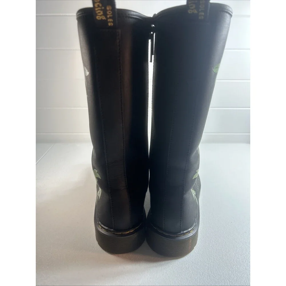 Dr. Martens 1914 Vonda Women’s Size 6 Roses Black Leather 14-Eye Tall Laced
